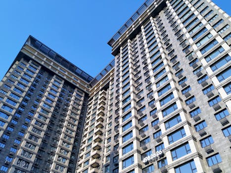 Star Power: How Iconic Jerseys Boost Club Sales & Global Fame